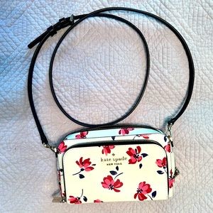 Kate Spade Staci Tea Garden Toss White/Red Floral dual zip around crossbody